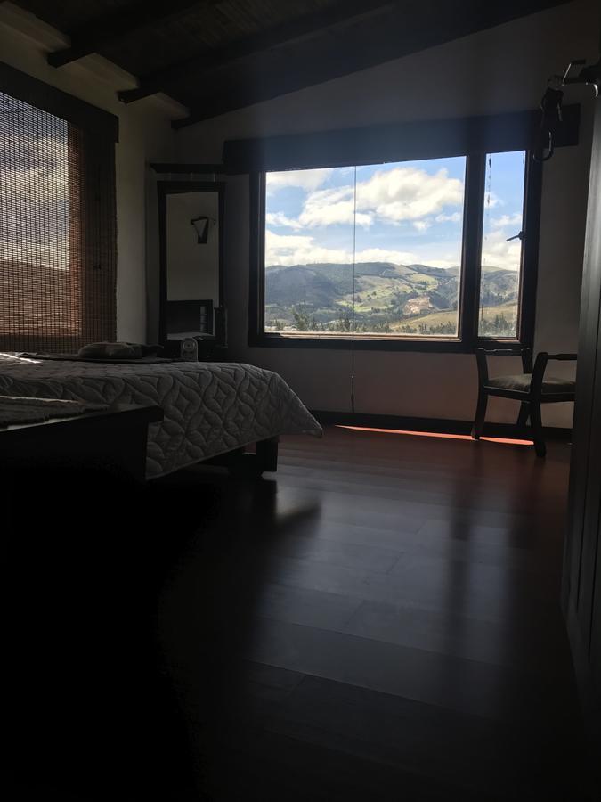 Hostal Casa Lantana Суэска Экстерьер фото