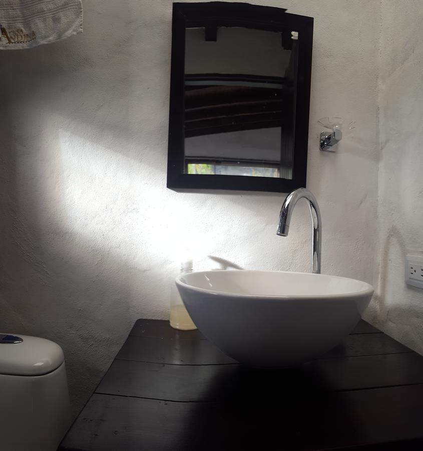 Hostal Casa Lantana Суэска Экстерьер фото