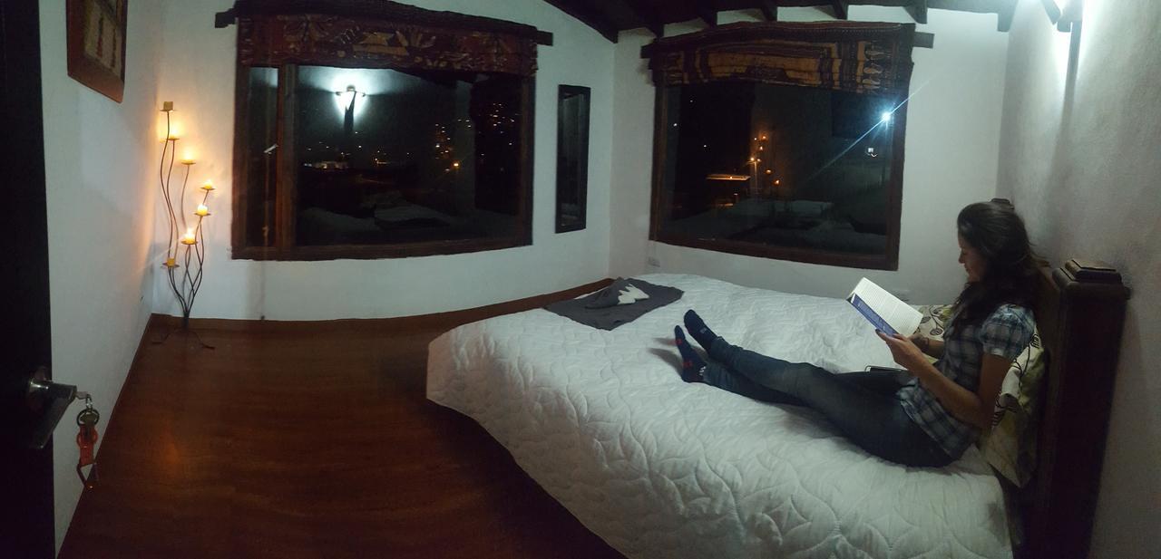 Hostal Casa Lantana Суэска Экстерьер фото