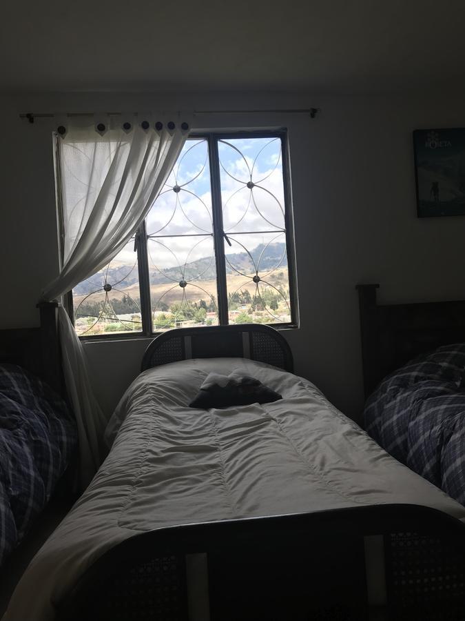 Hostal Casa Lantana Суэска Экстерьер фото