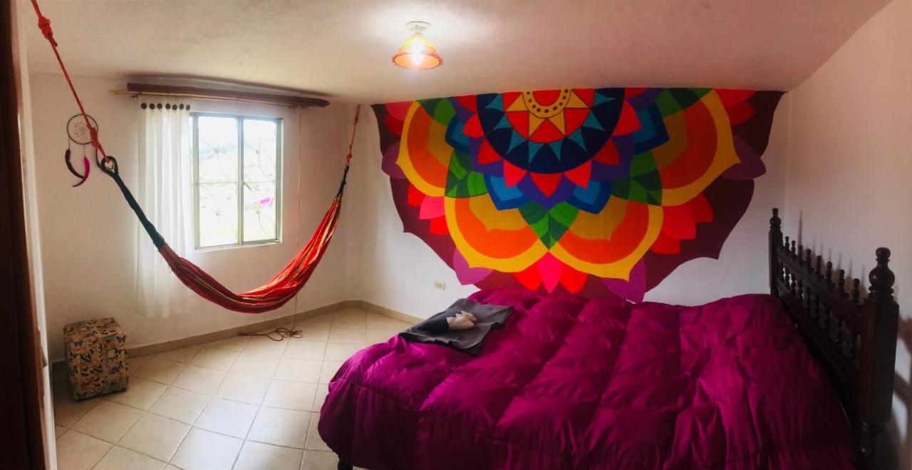 Hostal Casa Lantana Суэска Экстерьер фото