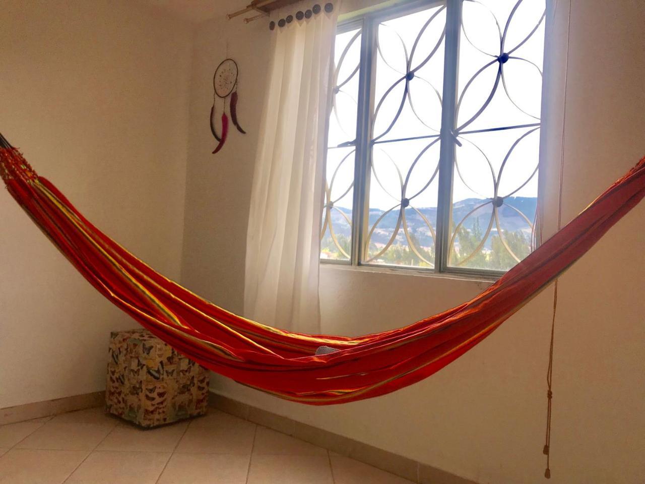 Hostal Casa Lantana Суэска Экстерьер фото
