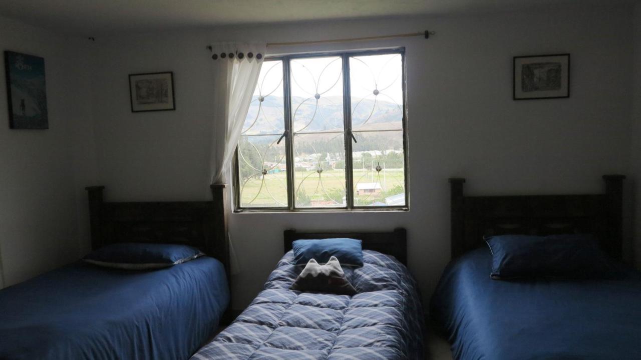 Hostal Casa Lantana Суэска Экстерьер фото